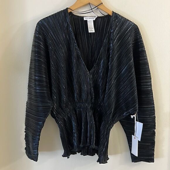 NWT Good American Plisse Deep V-Neck Dolman Blouse in Chrome Size L/XL - Picture 2 of 14